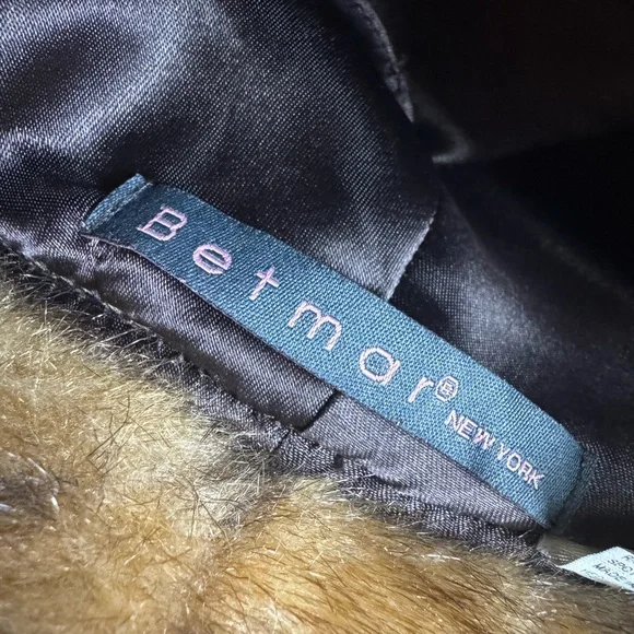 Betmar New York Faux Fur Hat Brown satin lining winter bucket style apres ski - Picture 3 of 7